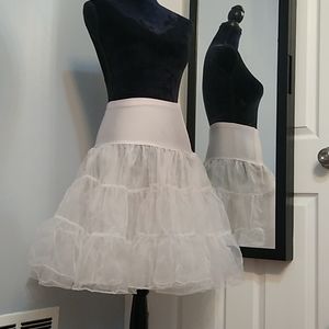 White petticoat size small